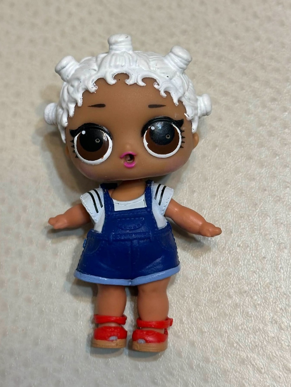 L.O.L. Surprise mini dolls lot - 5 girls + 2 pets - Picture 7 of 8